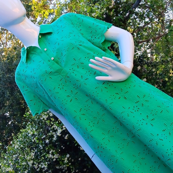 CROWN & IVORY LADIES PURE COTTON GREEN FLORAL DRESS (MIDI) - Picture 4 of 17